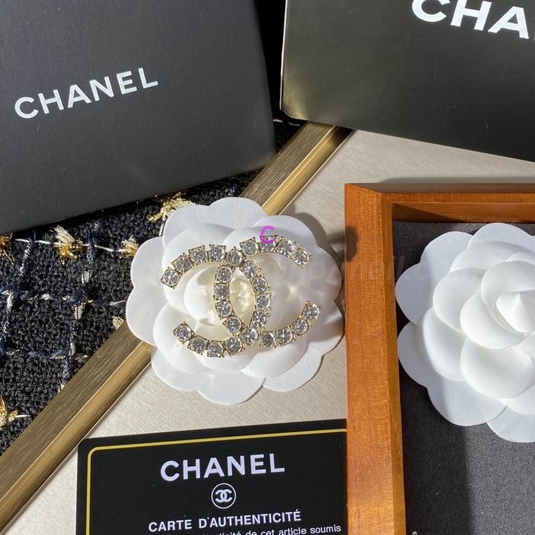 Chanel Brooch 474